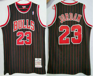 Men's Chicago Bulls #23 Michael Jordan Black 1995-96 Hardwood Classics Soul Swingman Throwback Jersey